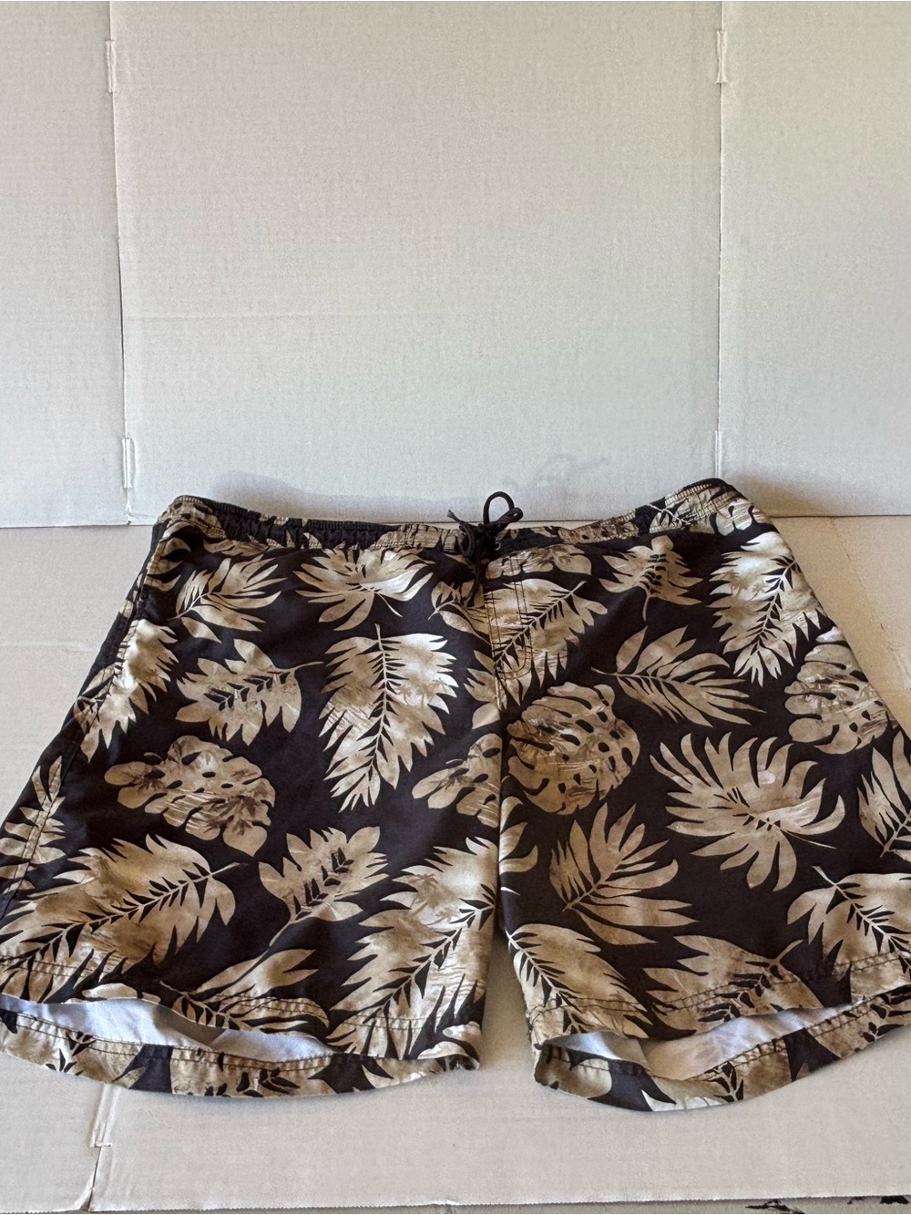 Men’s Brown Tropical Print Swim Suit.